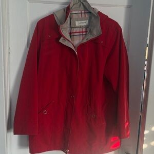 Liz Claiborne Red Utility/Rain/Outdoor Jacket